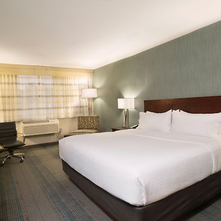 Holiday Inn Columbus Dwtn-Capitol Square By Ihg Экстерьер фото