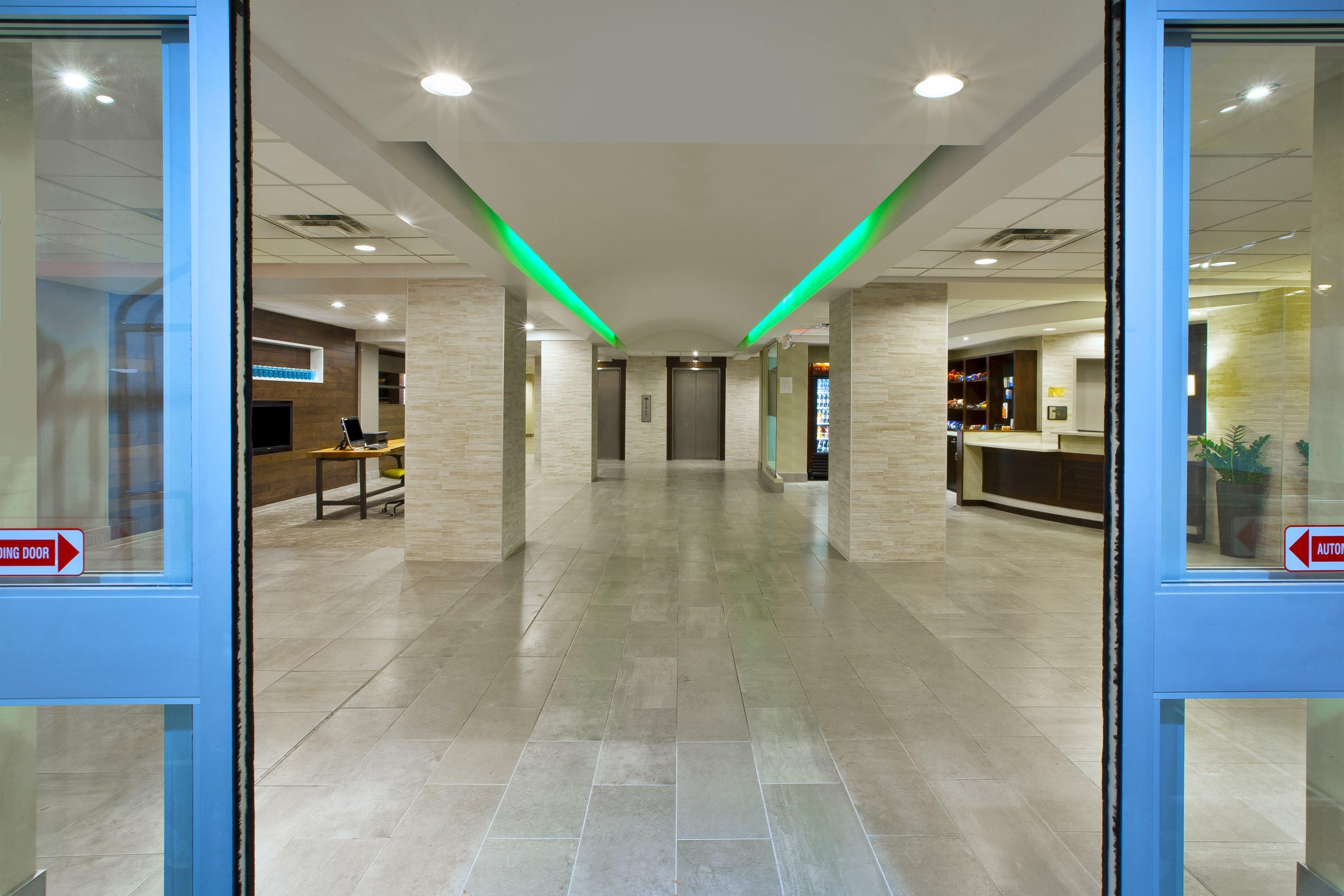 Holiday Inn Columbus Dwtn-Capitol Square By Ihg Экстерьер фото